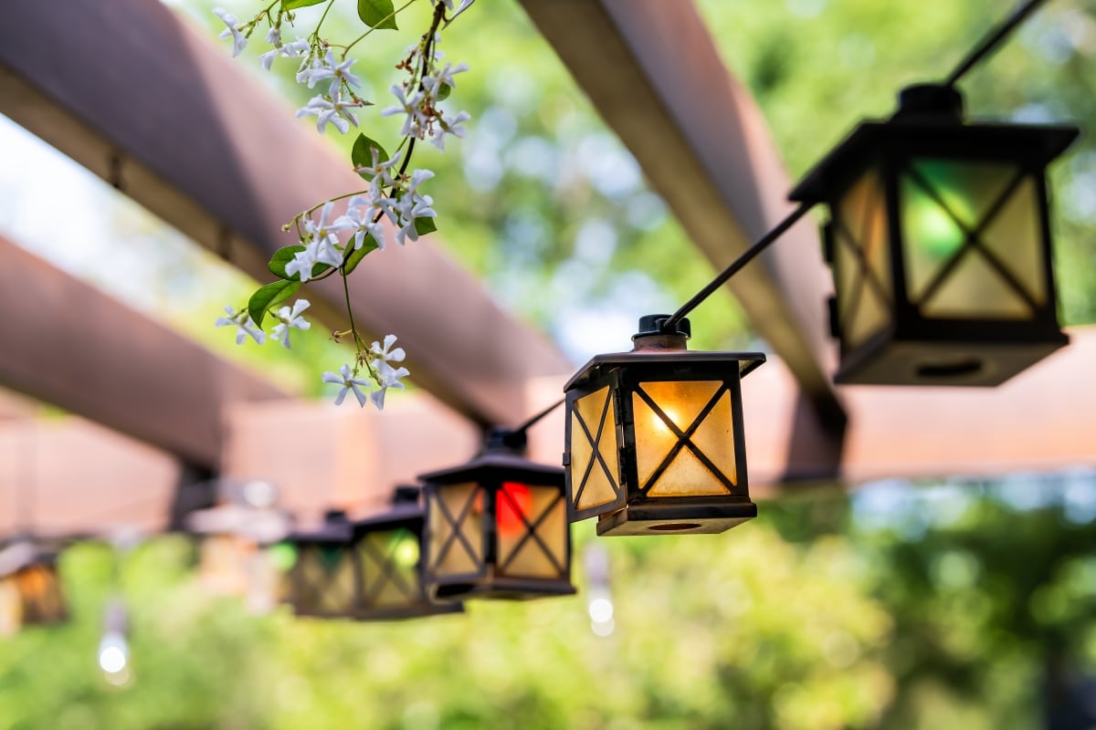 small hanging outdoor lanterns