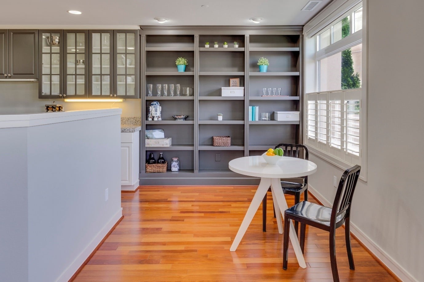 kitchen-storage-open-shelving