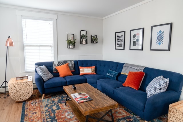 living-room-layout-maximalist