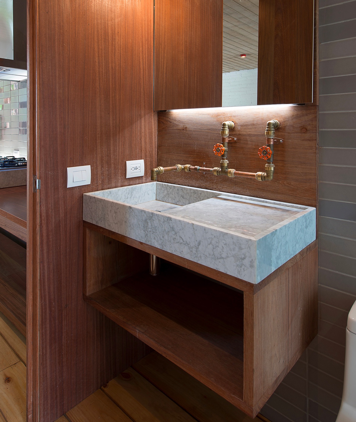 bathroom faucet and tapware