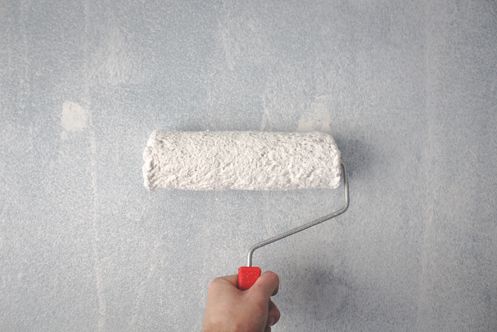 priming-ceiling-paint