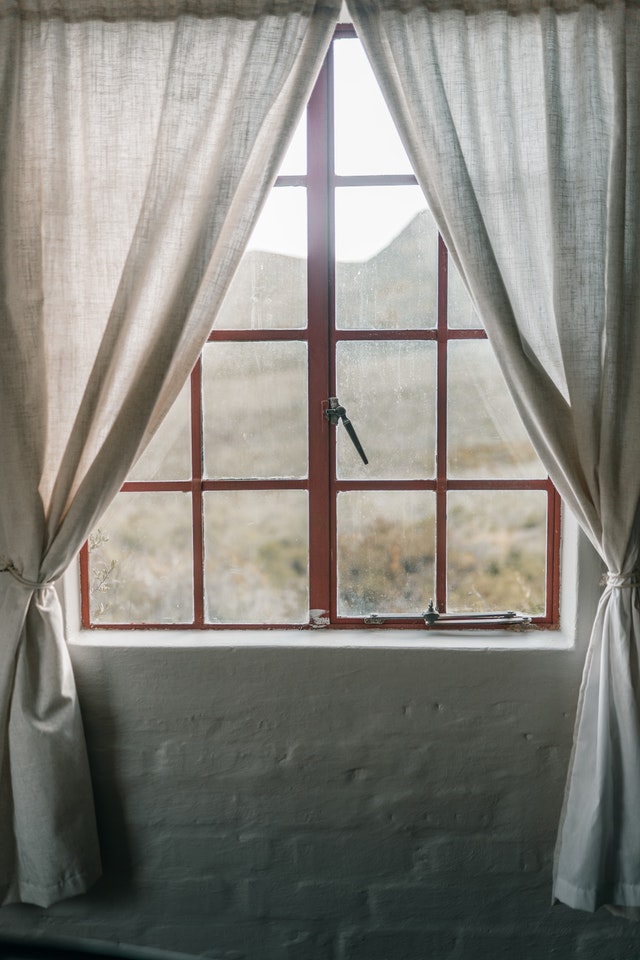 bedroom-curtains-rustic-linen
