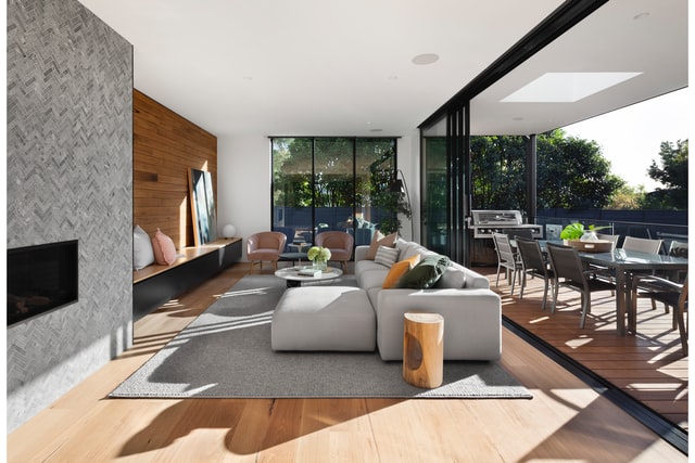 sliding-door-ideas-indoor-outdoor-living