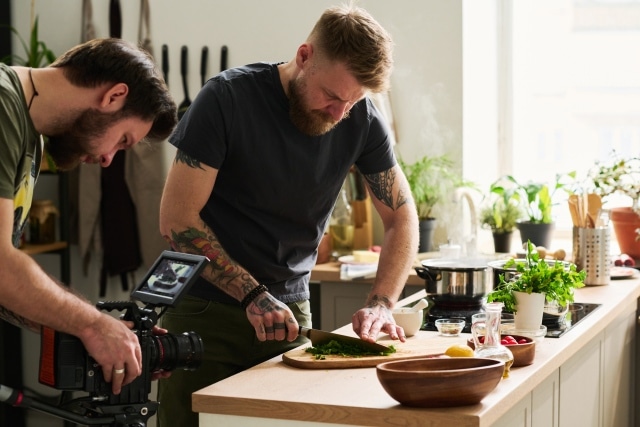Food-related side hustles UK - Food vlog or blog