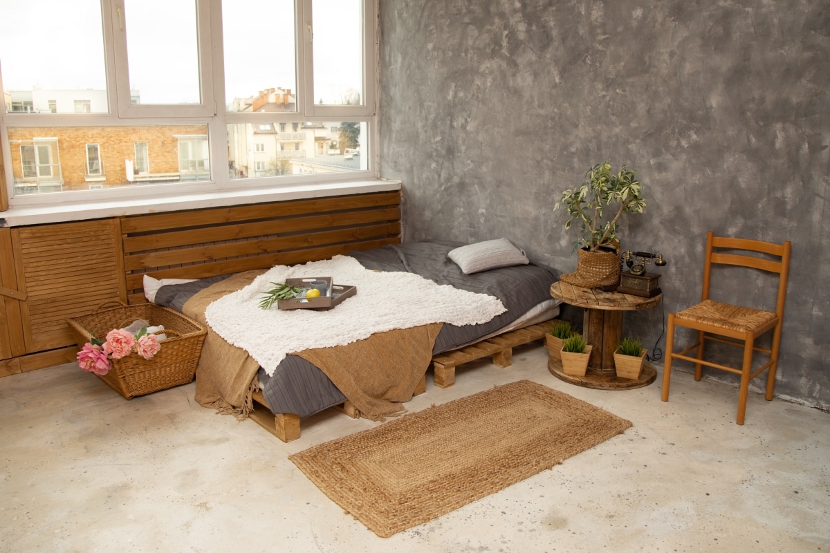 grey feature wall in boho bedroom