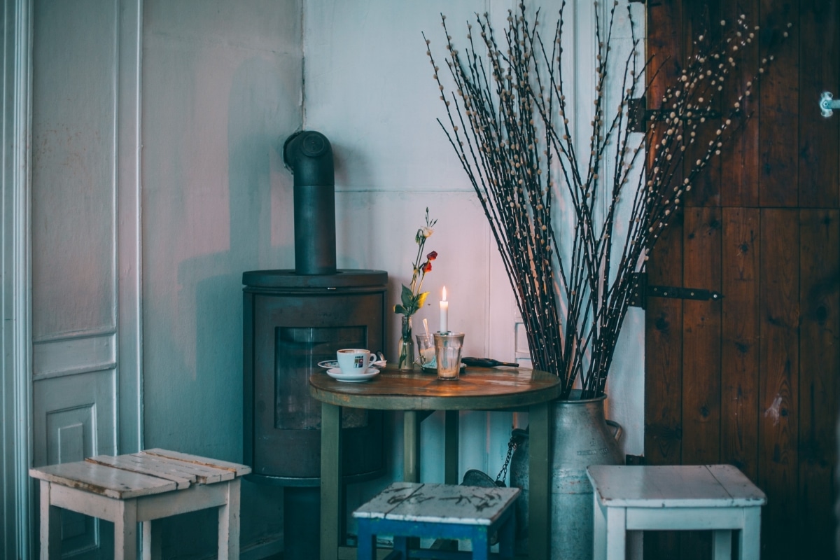 charming breakfast nook