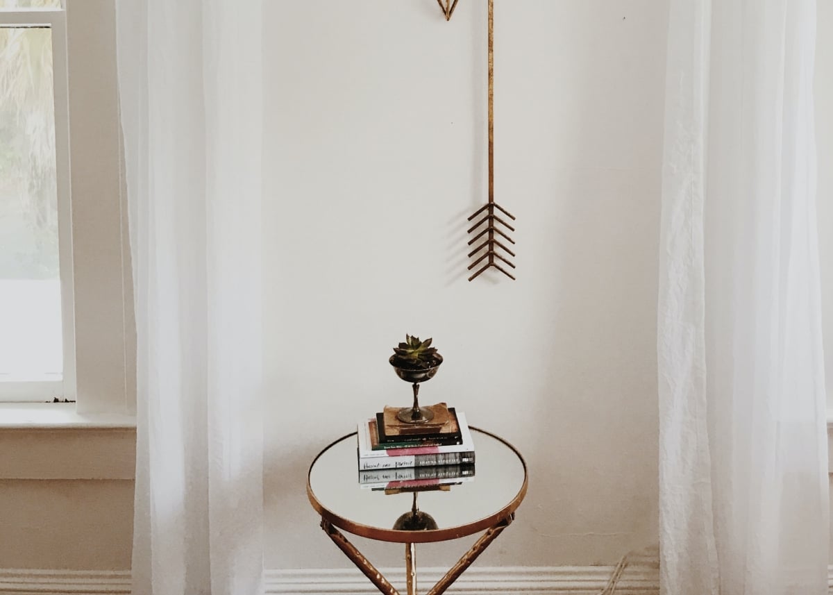 mirror coffee table with display