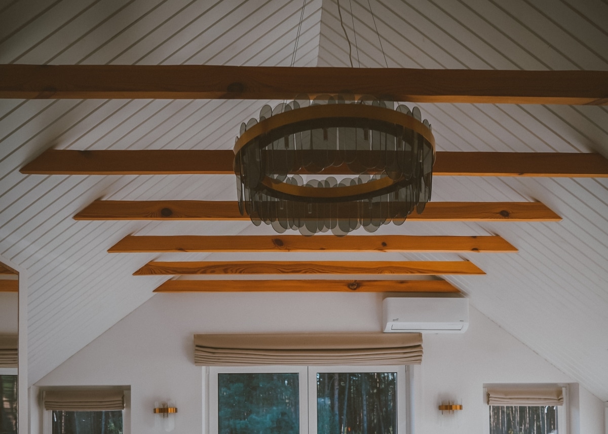 cathedral ceiling with exposed beams