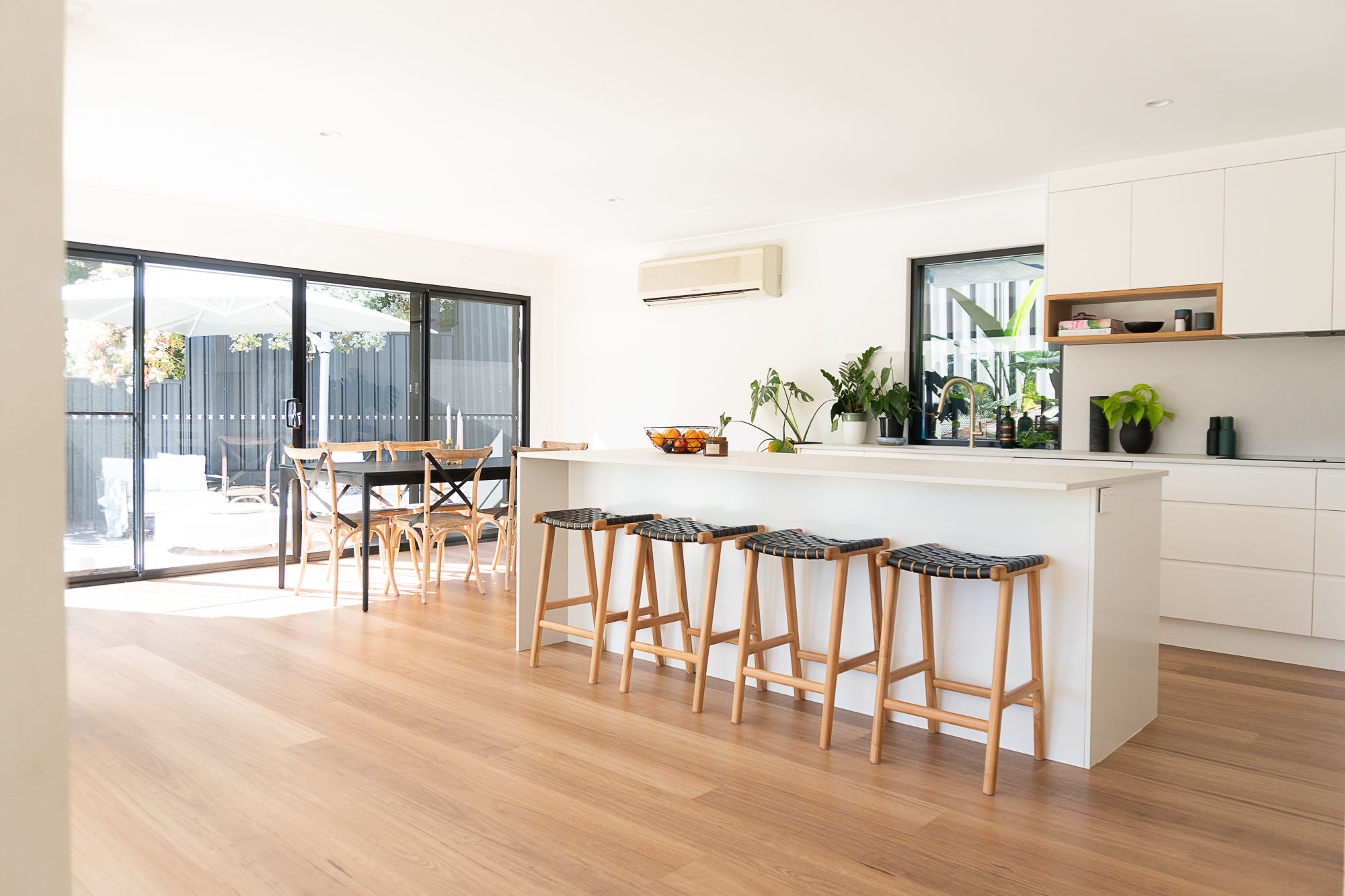 online flooring installation airtasker